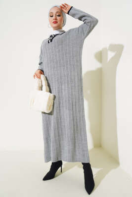 Gömlek Yaka Üç Düğmeli Triko Elbise Gri - Tesettür Elbise