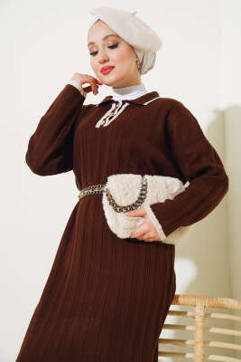 Gömlek Yaka Üç Düğmeli Triko Elbise Kahve - Tesettür Elbise