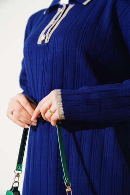 Gömlek Yaka Üç Düğmeli Triko Elbise Lacivert - Tesettür Elbise