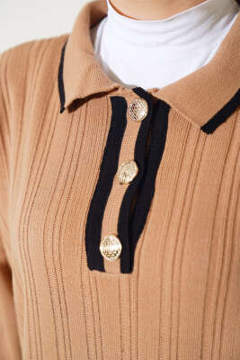 Gömlek Yaka Üç Düğmeli Triko Elbise Latte - Tesettür Elbise