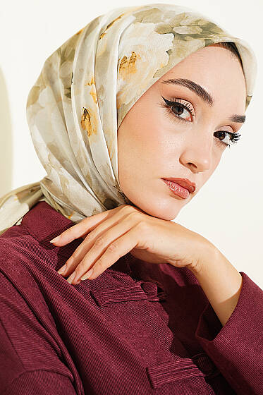 Gül Desenli Soft Eşarp Su Yeşili - Başörtüsü