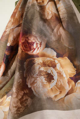 Gül Desenli Soft Şal Bej - Başörtüsü