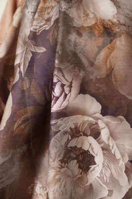 Gül Desenli Soft Şal Kum Bej - Başörtüsü