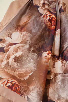 Gül Desenli Soft Şal Latte - Başörtüsü