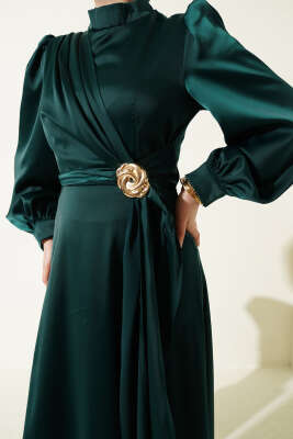 Gül Tokalı Saten Abiye Elbise Zümrüt - Elbise