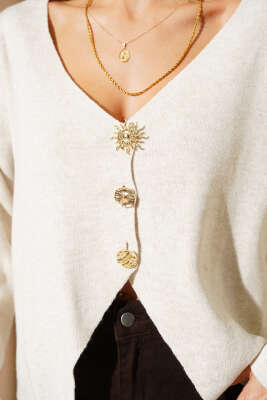 Güneş Düğmeli Triko Hırka Bej - Kadın Giyim Modelleri