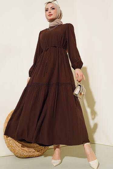 Güpür Detaylı Keten Elbise Kahve - Tesettür Elbise