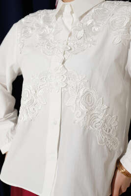 Güpür Nakış Detaylı Kısa Gömlek - Gömlek