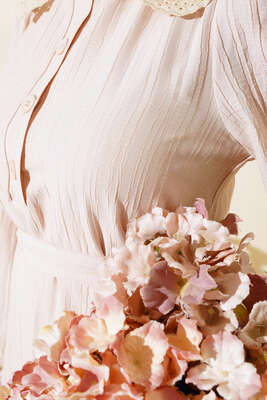 Güpürlü Bebe Yaka Elbise Bej - Tesettür Elbise