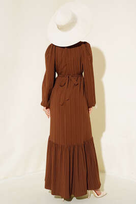 Güpürlü Bebe Yaka Elbise Kahve - Tesettür Elbise