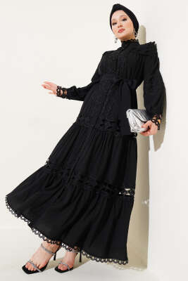 Güpürlü Boydan Düğmeli Elbise Siyah 