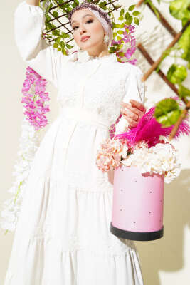 Güpürlü Önden Düğmeli Elbise Beyaz - Tesettür Elbise