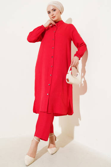 Hakim Yaka Boydan Düğmeli İkili Takım Kırmızı - İkili Takım