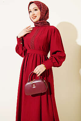 Hakim Yaka Güpürlü Kuşaklı Elbise Bordo - Elbise