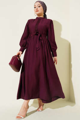 Hakim Yaka Güpürlü Kuşaklı Elbise Burgonya 