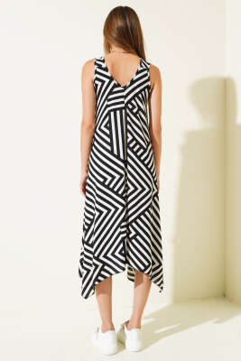 Halka Askılı Elbise Siyah Beyaz - Kadın Giyim Modelleri