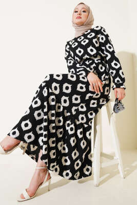 Halka Desen Kuşaklı Bürümcük Elbise Siyah 