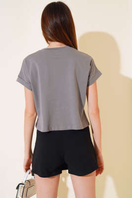 Happınes Pullu T-Shirt Füme - Kadın Giyim Modelleri