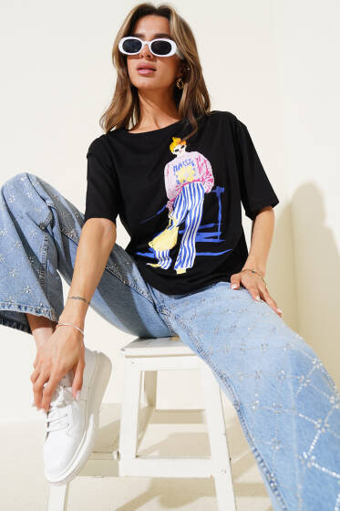 Horizons Ön ve Arka Baskılı T-Shirt Siyah - Kadın Giyim Modelleri