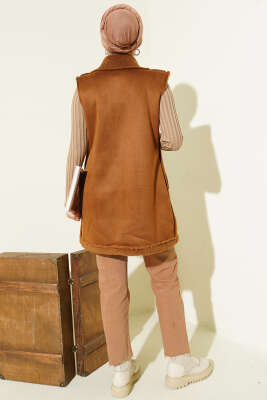 İçi Kürklü Cepli Süet Yelek Taba - Yelek