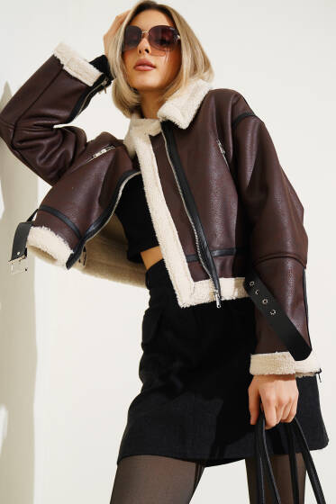 İçi Kürklü Deri Kısa Mont Kahve - Kadın Giyim Modelleri