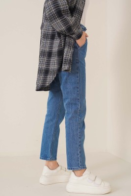 İki Düğmeli Beli Lastikli Orta Kot Pantolon - Pantolon