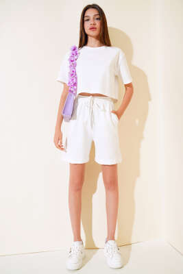 İki İpli Şortlu Takım Ekru - Kadın Giyim Modelleri