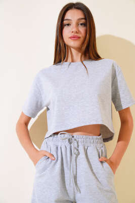 İki İpli Şortlu Takım Gri - Kadın Giyim Modelleri