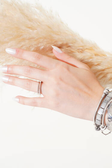 İki Sıra Taşlı Yüzük Gümüş - Yüzük