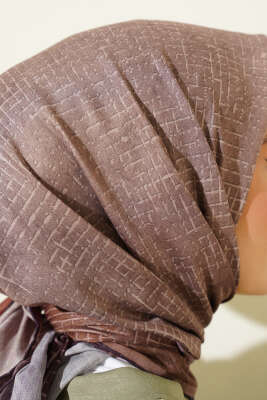 İnce Çizgi Desenli Demore Eşarp Vizon - Başörtüsü