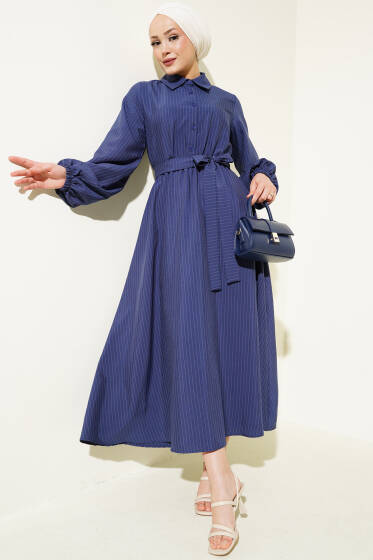 İnce Çizgili Bel Lastikli Yarım Düğmeli Elbise Lacivert - Elbise