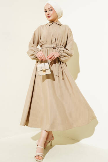 İnce Çizgili Bel Lastikli Yarım Düğmeli Elbise Vizon - Elbise