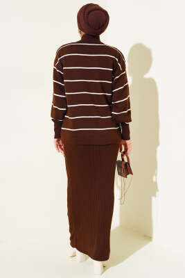 İnce Çizgili Jile Elbise Triko Takım Kahve - Triko İkili Takım