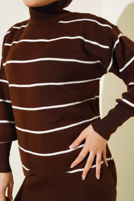 İnce Çizgili Jile Elbise Triko Takım Kahve - Triko İkili Takım