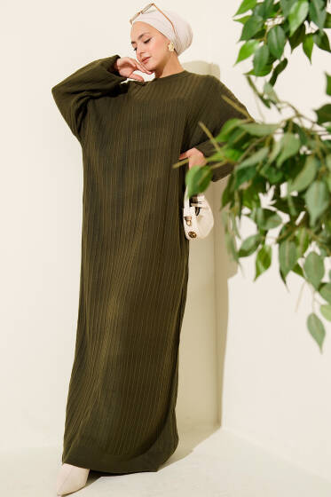 İnce Çizgili Salaş Triko Elbise Haki - Elbise