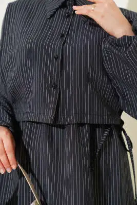 İnce Çizgili Tensel Elbise Siyah - Tesettür Elbise