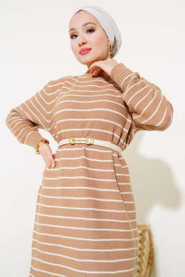 İnce Çizgili Triko Elbise Büsküvi - Tesettür Elbise