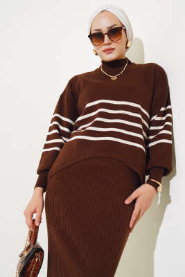 İnce Çizgili Triko Jileli İkili Takım Kahve - Triko İkili Takım