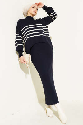 	 İnce Çizgili Triko Jileli İkili Takım Lacivert 