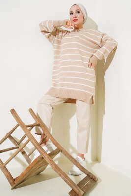İnce Çizgili Yumoş Triko Tunik Büsküvi - Triko Tunik