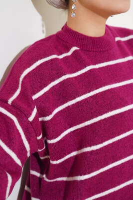 İnce Çizgili Yumoş Triko Tunik Menekşe - Triko Tunik