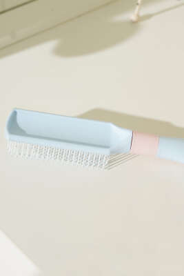 İnce Fırçalı Tarak Mavi - Saç Aksesuarları