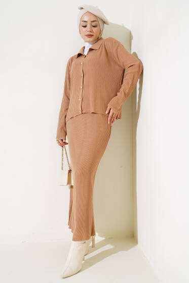 İnce Fitilli Etekli Triko İkili Takım Büsküvi - Triko
