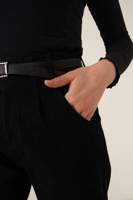 İnce Kemerli Dar Paça Pantolon Siyah - Pantolon