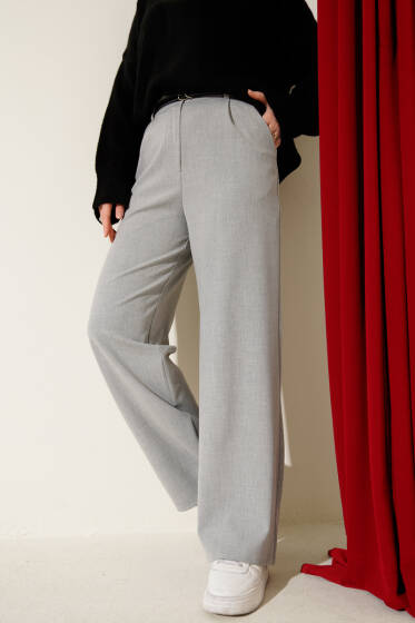 İnce Kemerli Pileli Kumaş Pantolon Gri - Pantolon