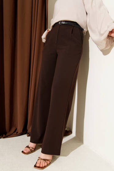 İnce Kemerli Pileli Kumaş Pantolon Kahve - Pantolon