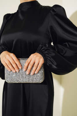 İnce Kuşaklı Kol Lastikli Saten Elbise Siyah - Tesettür Elbise