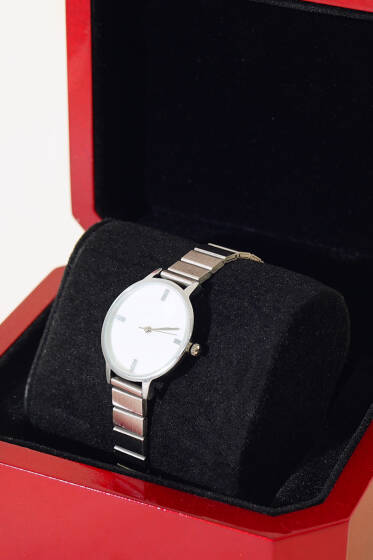 İnce Metal Kordonlu Kadın Kol Saati Gümüş - Saat