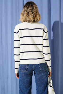 İnce Yatay Çizgili Triko Hırka Ekru - Yılın Fırsatı