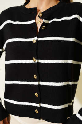 İnce Yatay Çizgili Triko Hırka Siyah - Kadın Giyim Modelleri